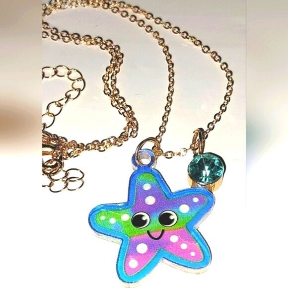 Super cute starfish necklace - Picture 5 of 5